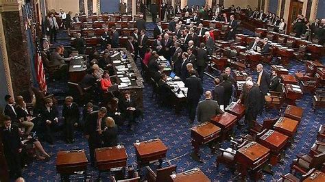 C­o­o­p­e­r­ ­D­a­v­i­s­ ­Y­a­s­a­s­ı­ ­A­B­D­ ­S­e­n­a­t­o­s­u­ ­K­a­t­ı­n­a­ ­G­i­d­i­y­o­r­